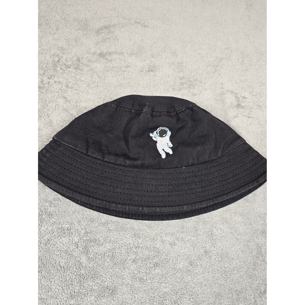 Black‎ Cotton Bucket Hat Embroidered Astronaut Space Theme Sun Hat Streetwear
